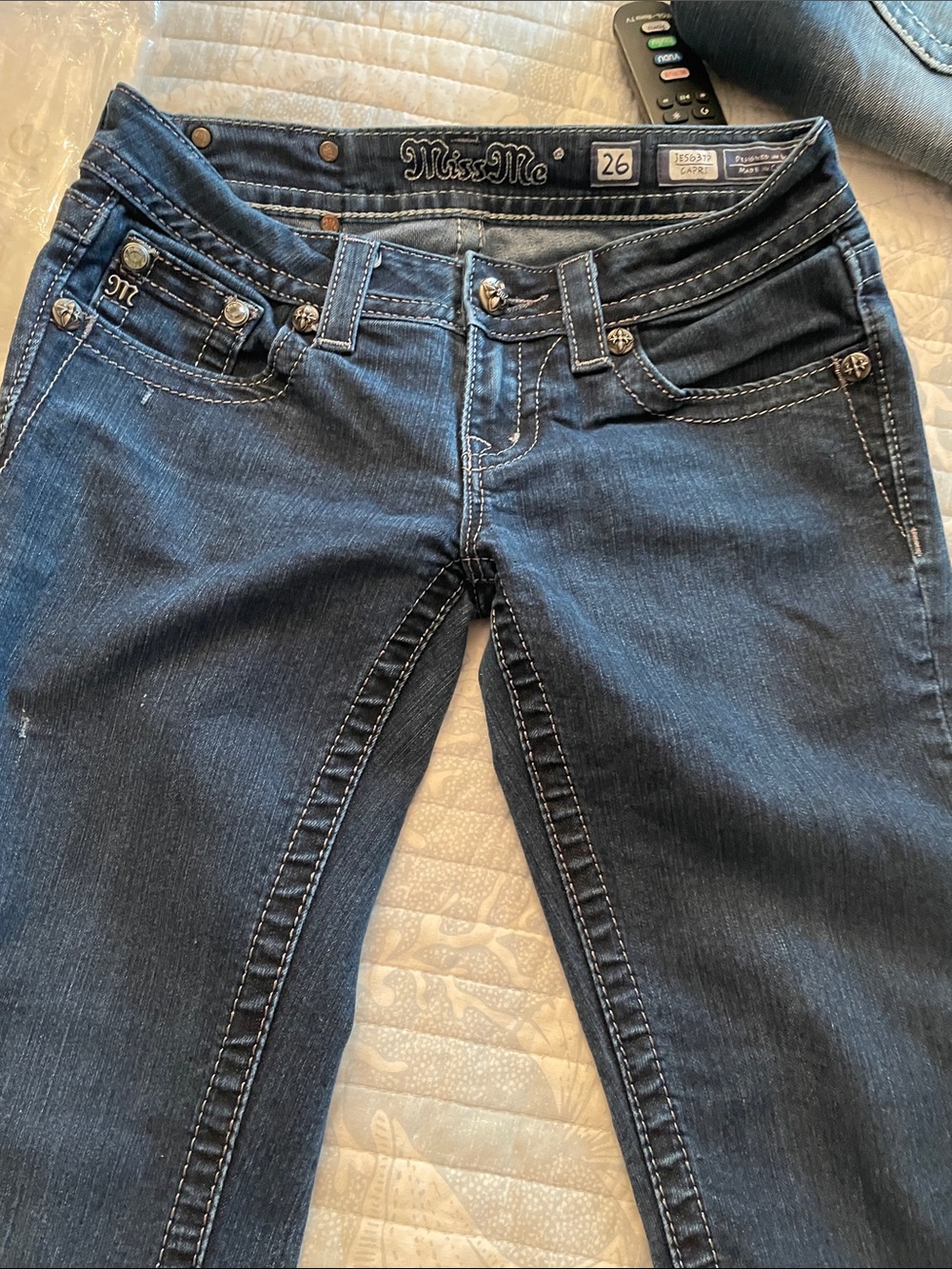 Miss Me Dark Blue Skinny Capris with Silver Embellished Pocket - Picture 11 of 11